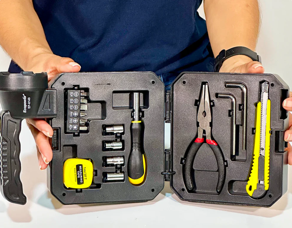 Kit 3 en 1 - Herramientas + Linterna LED + Cargador portatil con carga Solar